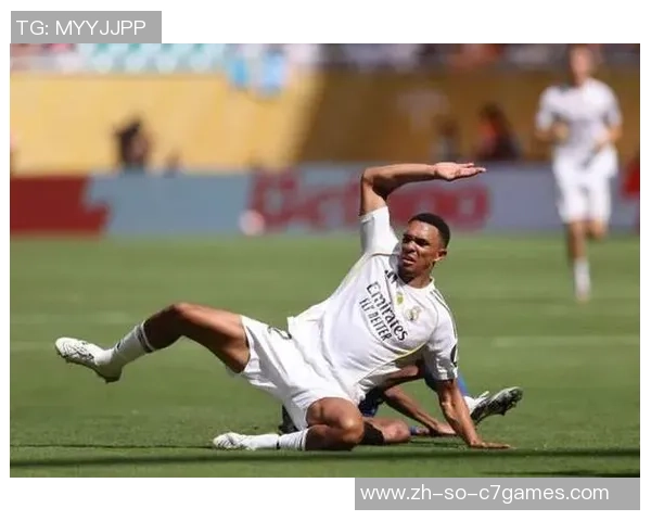 清晨4点 欧冠25.5亿恩怨大战！皇马冲击4连胜 8名进犯手对飙